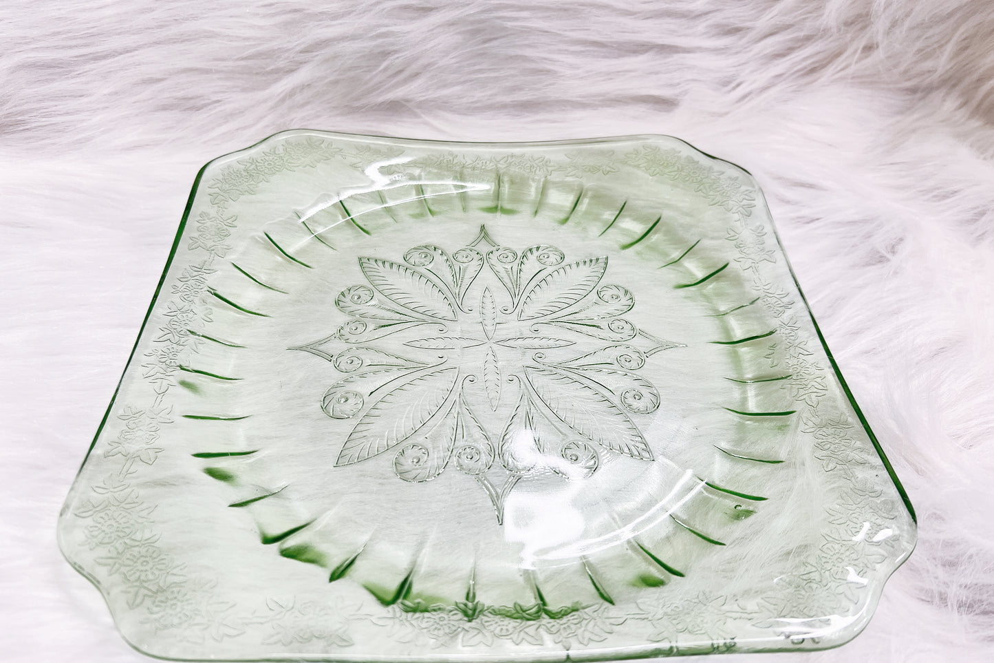 Vintage Green Carnival Glass Plate Set of 4 [with Exclusive NFT]